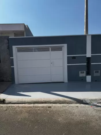 Imagem de CASA Á VENDA 