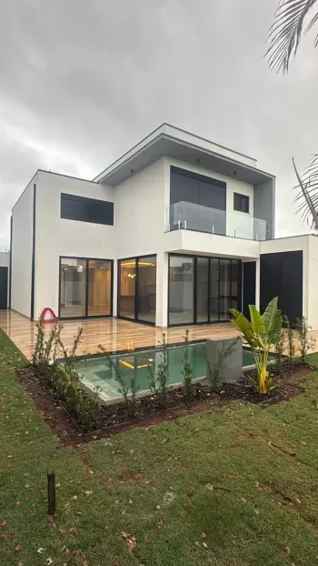 Imagem de CASA Á VENDA - CONDOMINÍO LAGO AZUL 